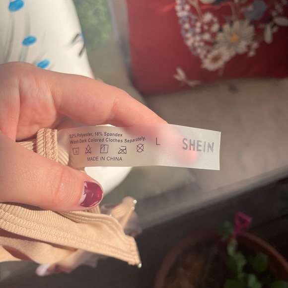 Bathing suit - Picture 3 of 3